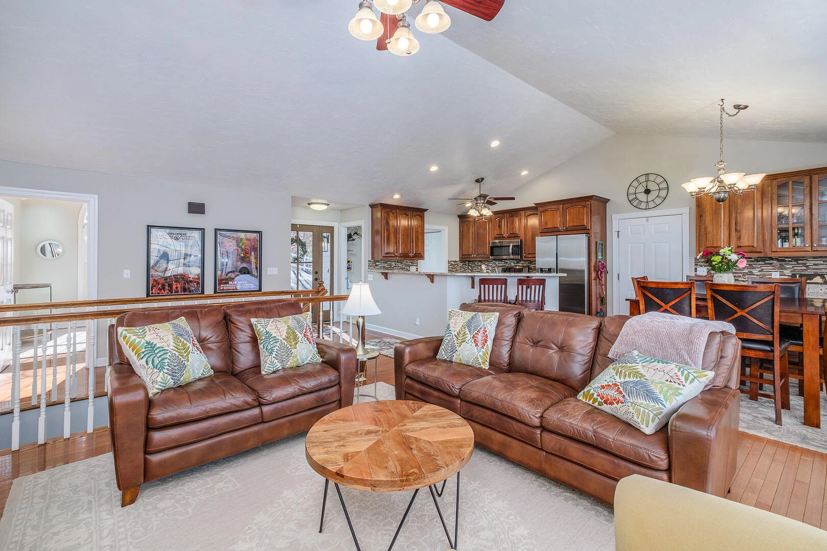 2085 Lakewood Forest RD - Photo 11