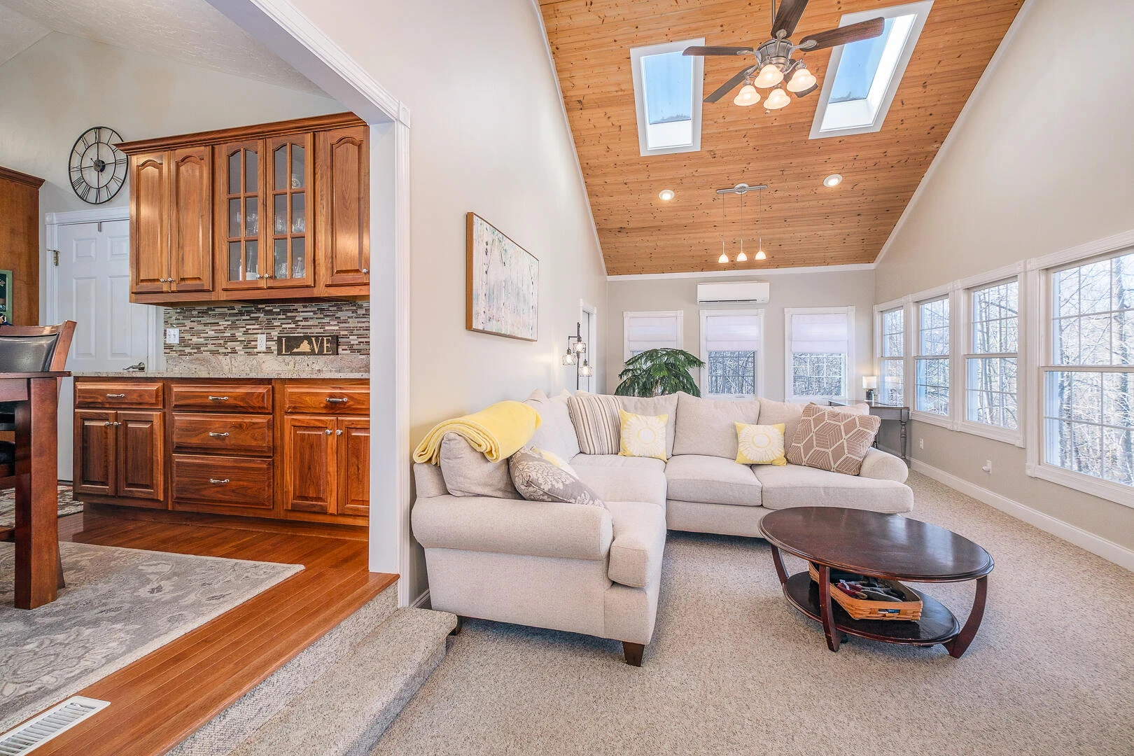 2085 Lakewood Forest RD - Photo 13