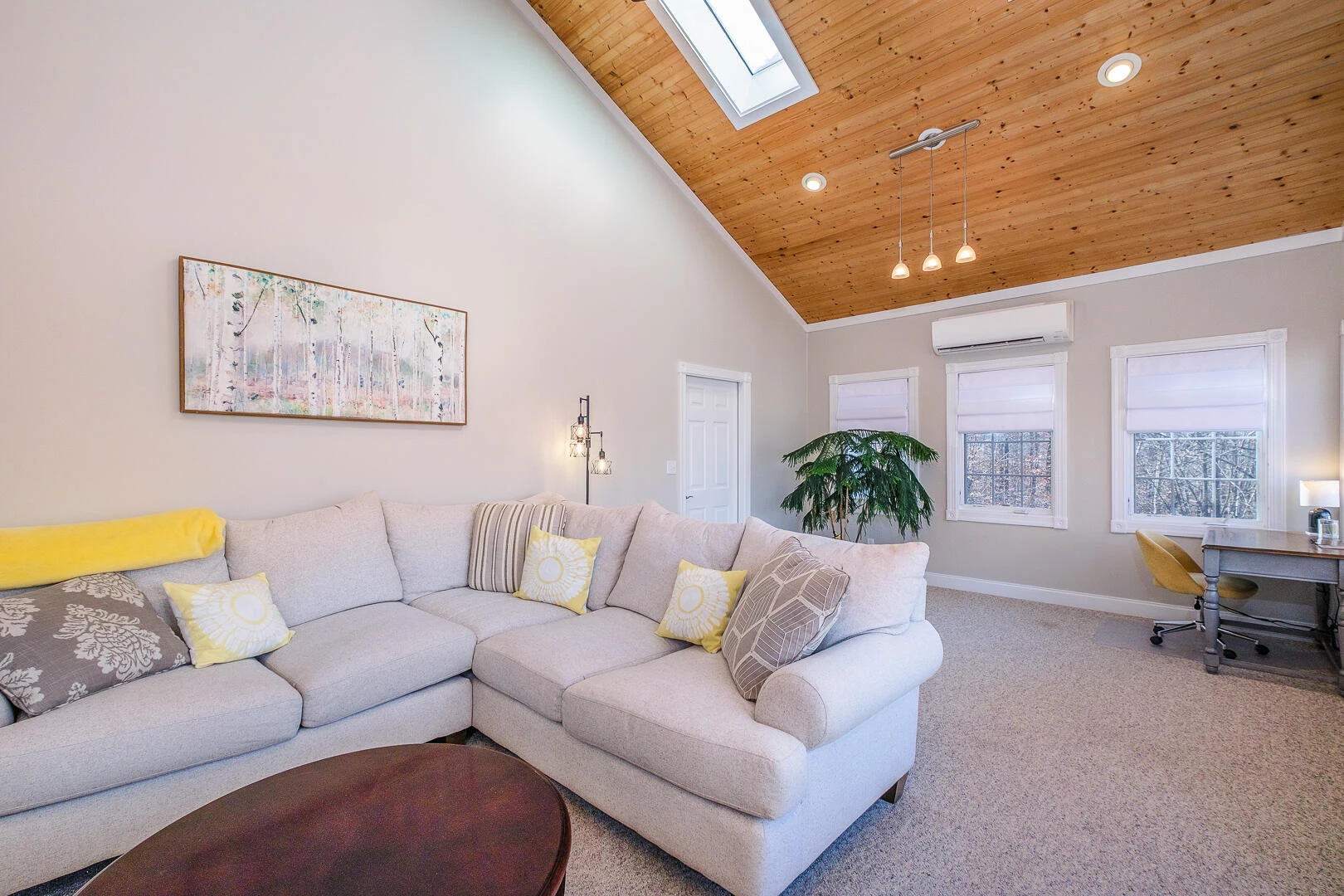2085 Lakewood Forest RD - Photo 17
