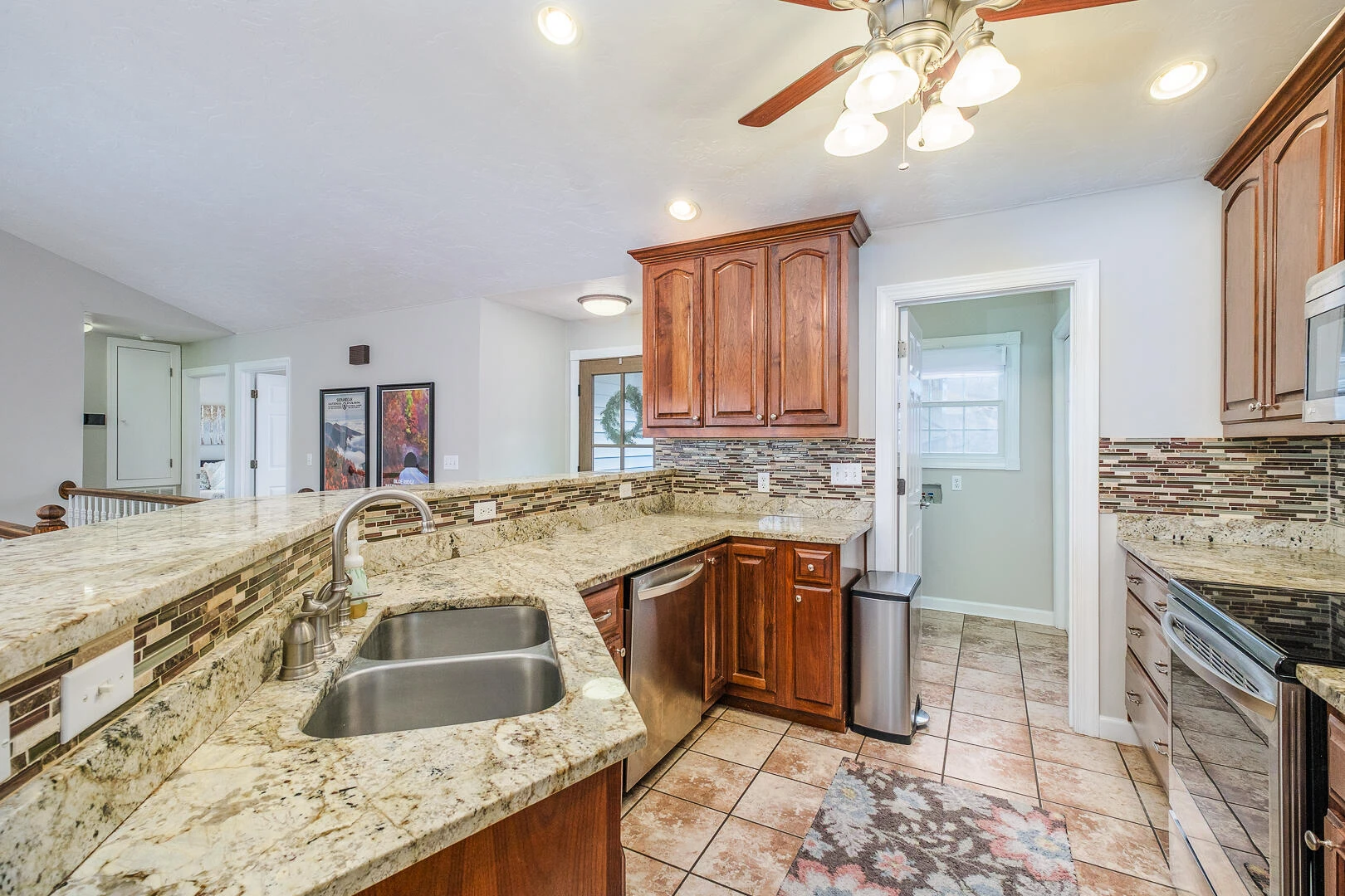 2085 Lakewood Forest RD - Photo 23