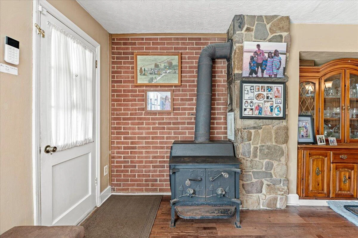 779 Catawba RD - Photo 15