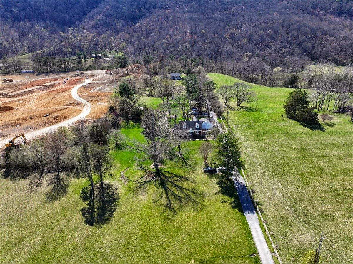 779 Catawba RD - Photo 45
