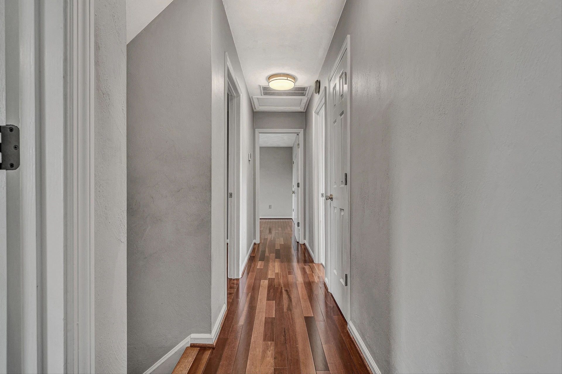 712 Joan CIR - Photo 25