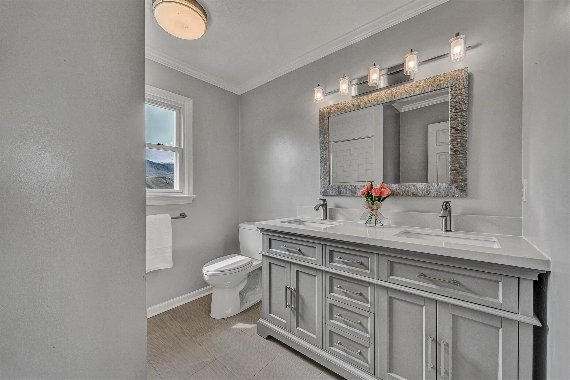 712 Joan CIR - Photo 29
