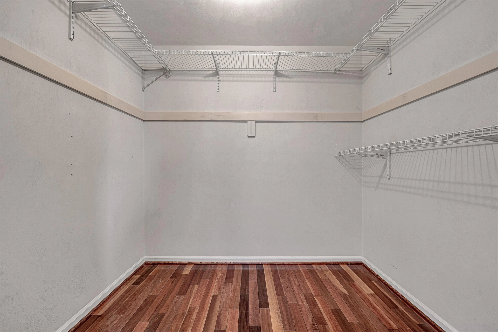 712 Joan CIR - Photo 35