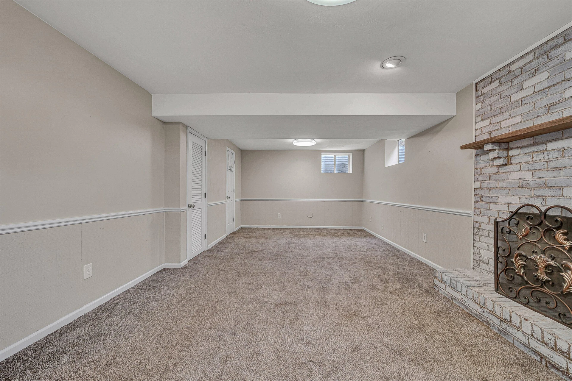 712 Joan CIR - Photo 39