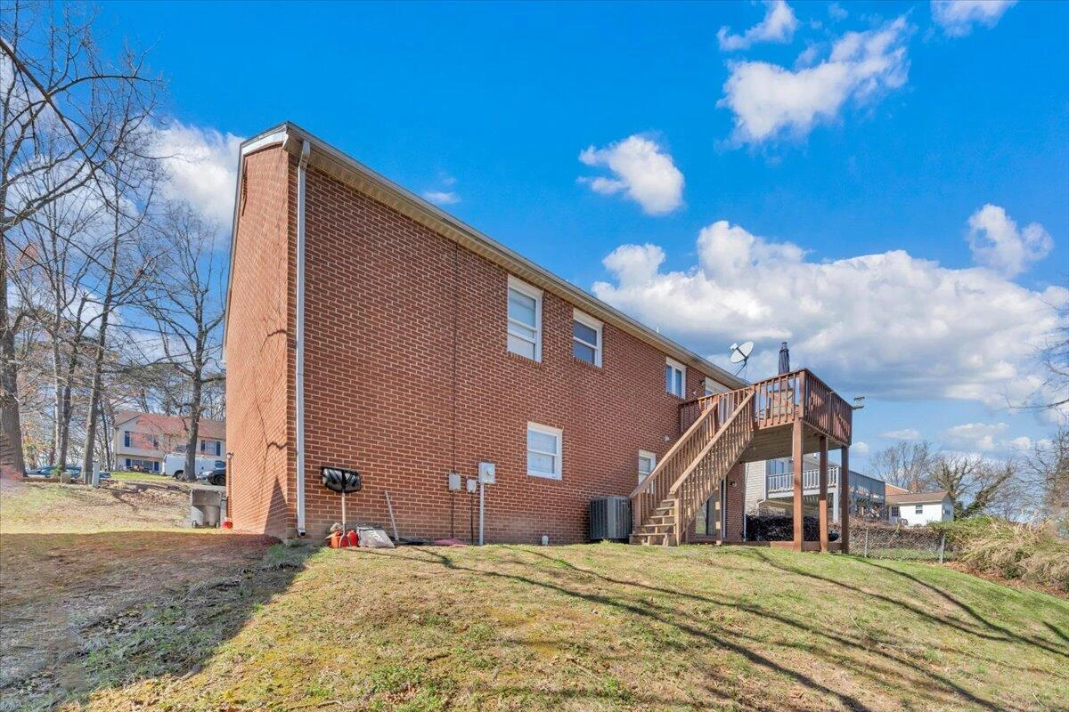 3622 View AVE - Photo 39
