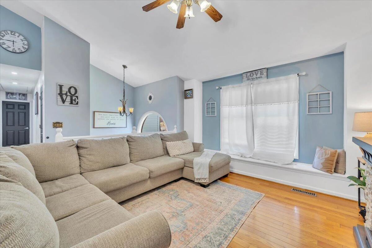 3622 View AVE - Photo 4