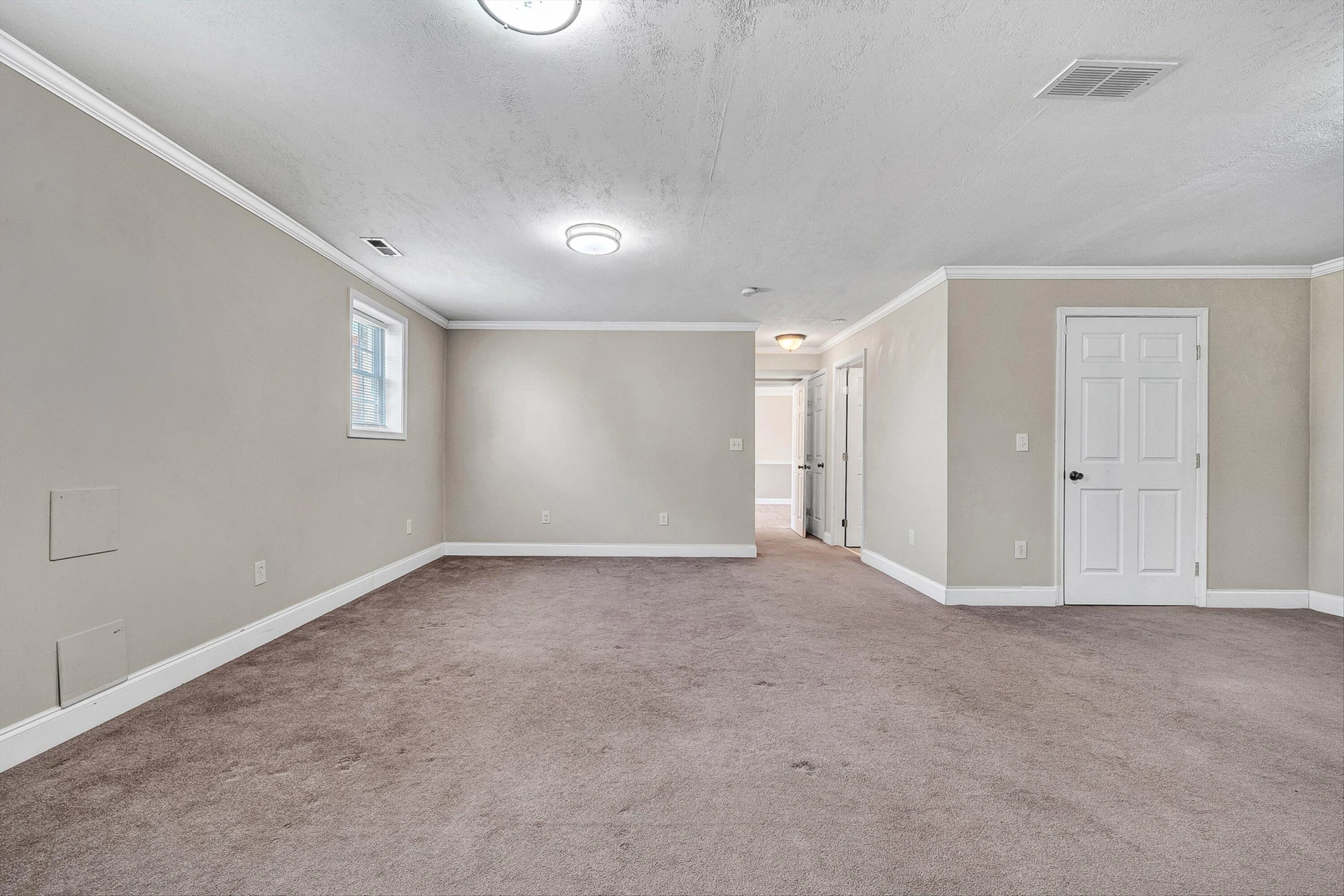 385 Tanglewood DR - Photo 28