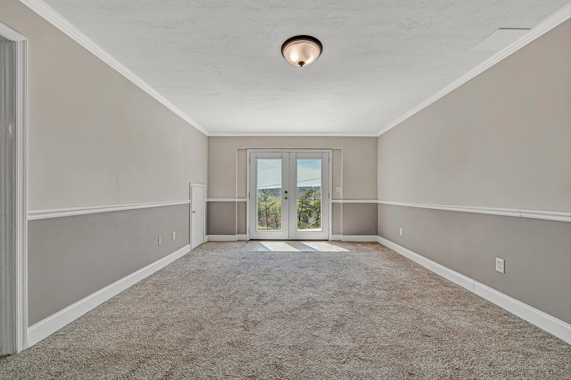 385 Tanglewood DR - Photo 29