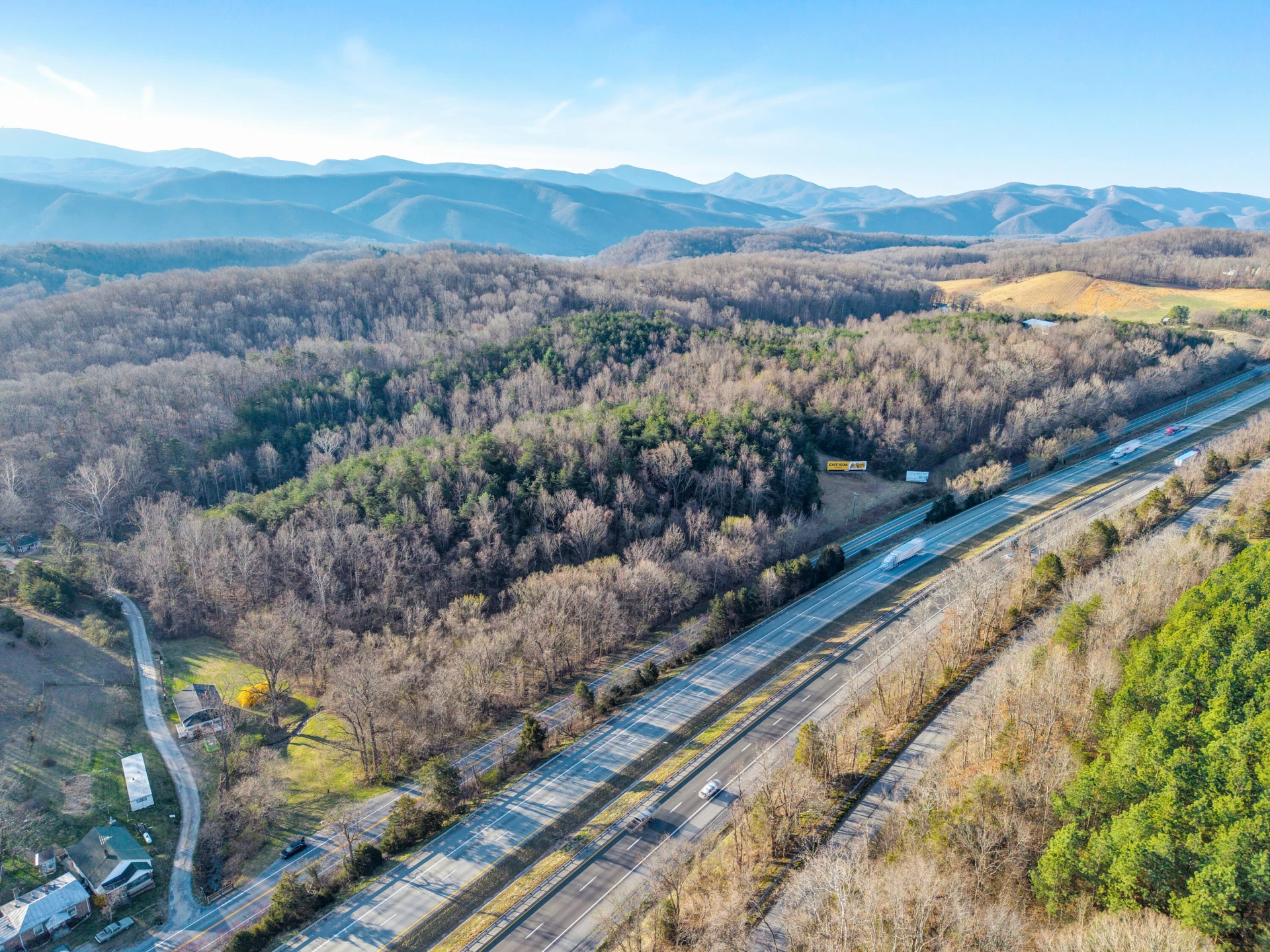 00 Lee HWY