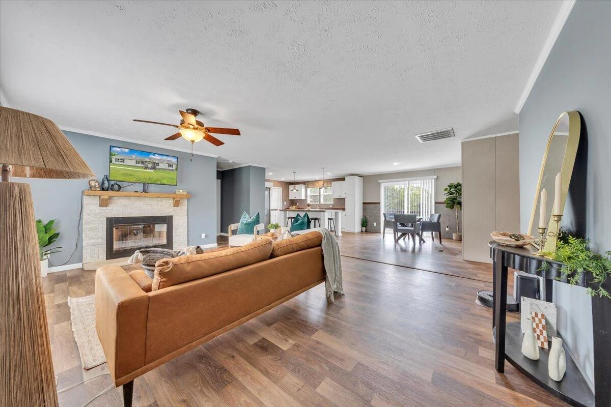 1844 Fiddler Creek RD - Photo 3