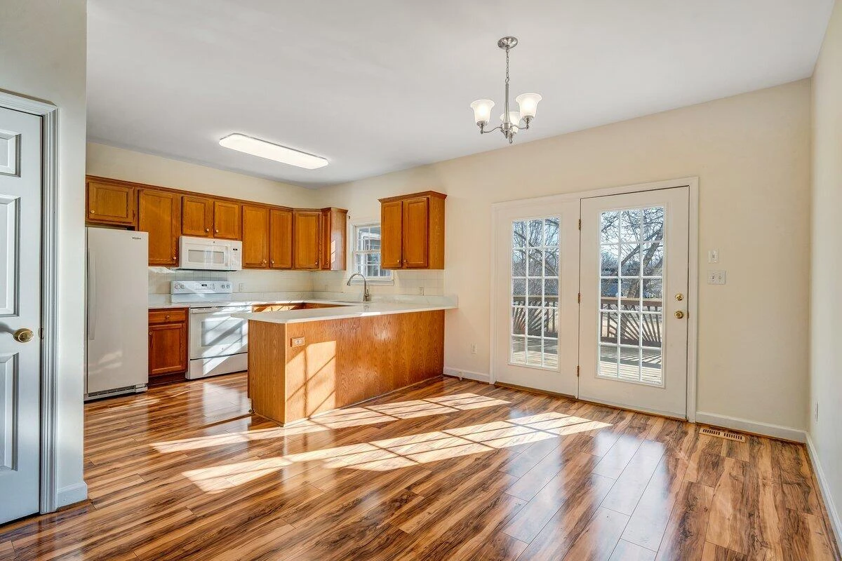 141 Chestnut Creek DR - Photo 21