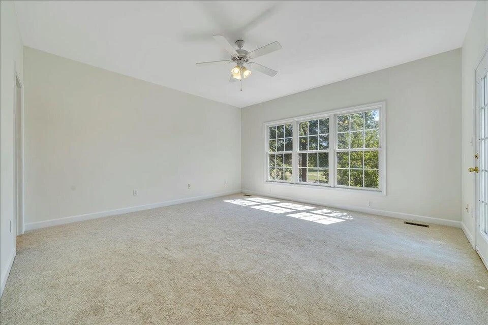 141 Chestnut Creek DR - Photo 23