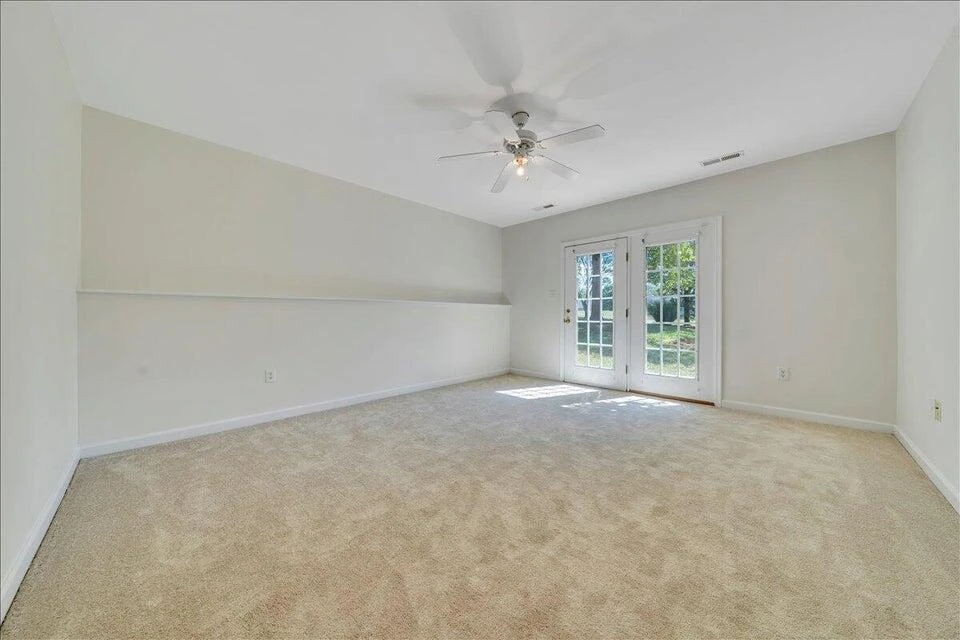 141 Chestnut Creek DR - Photo 37