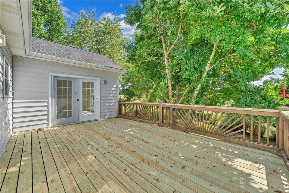 141 Chestnut Creek DR - Photo 52