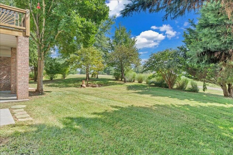 141 Chestnut Creek DR - Photo 55