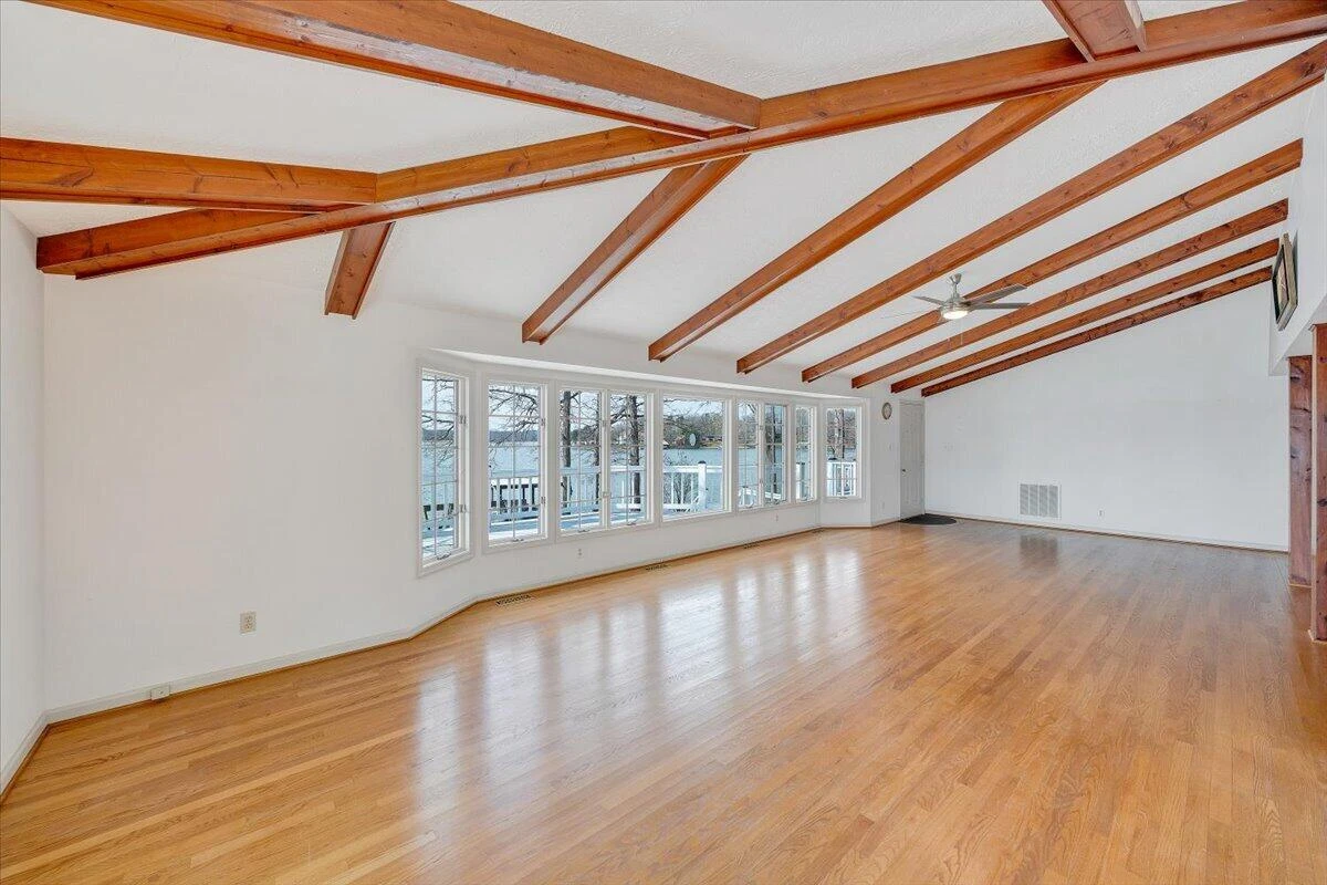 223 Lee DR - Photo 17