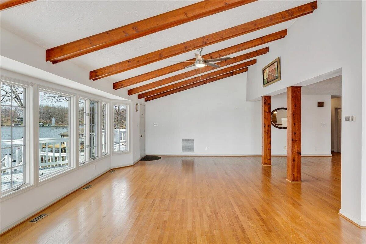 223 Lee DR - Photo 18