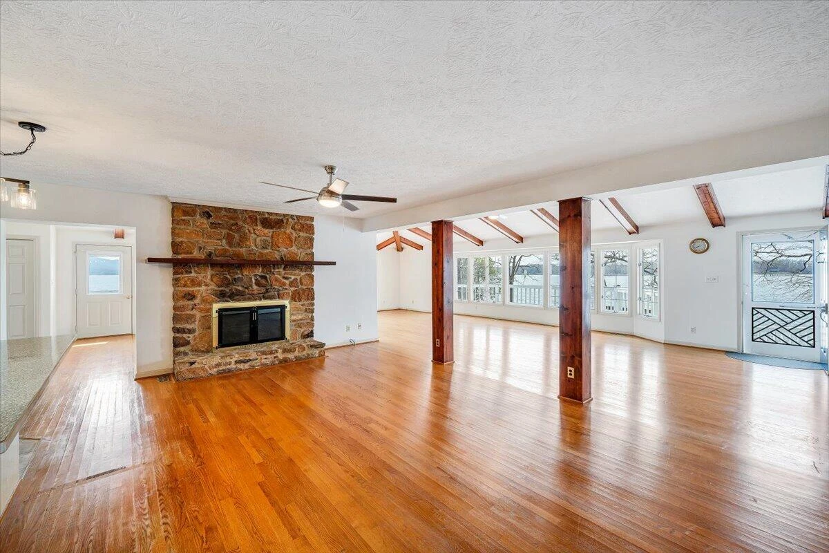 223 Lee DR - Photo 24