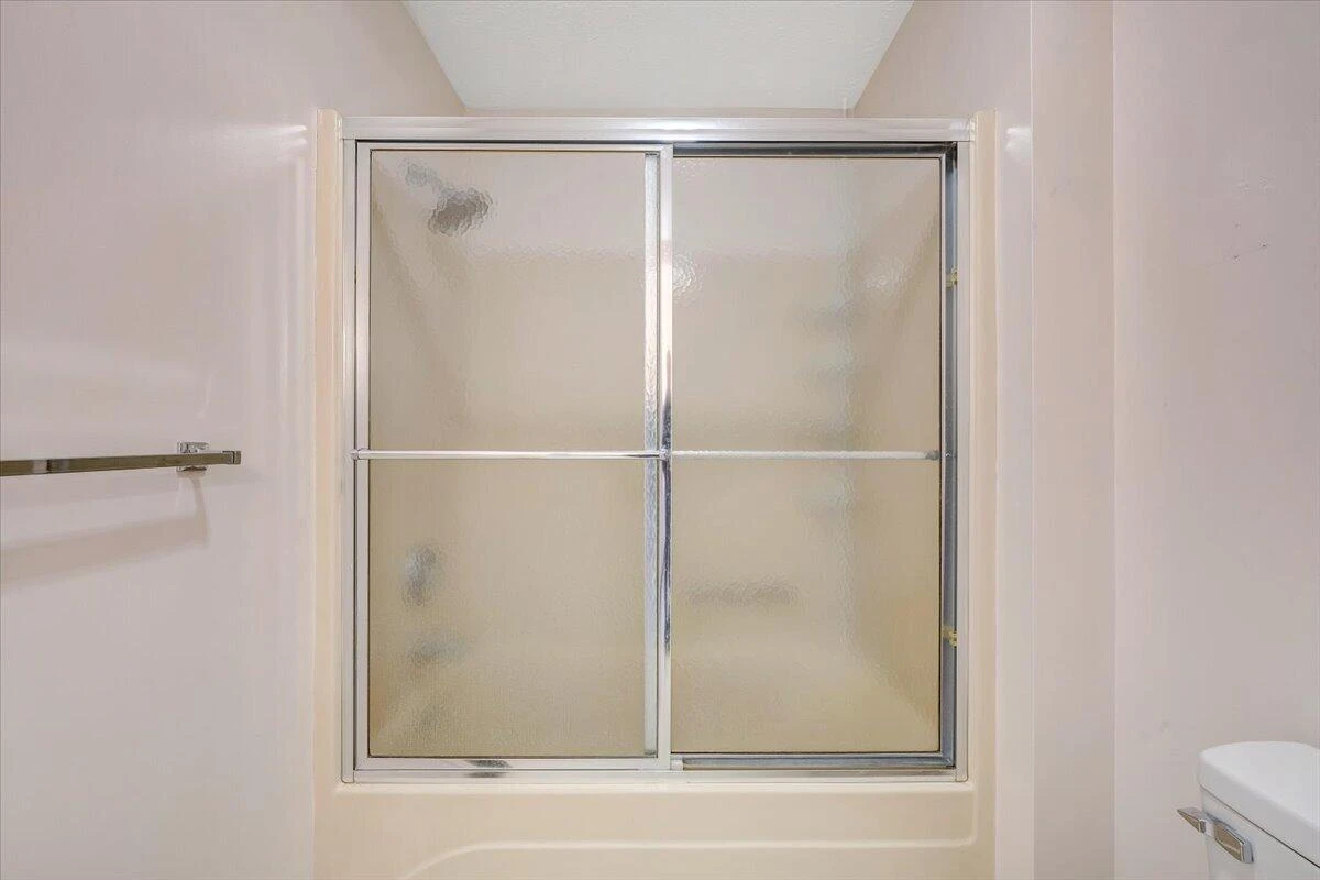 223 Lee DR - Photo 42