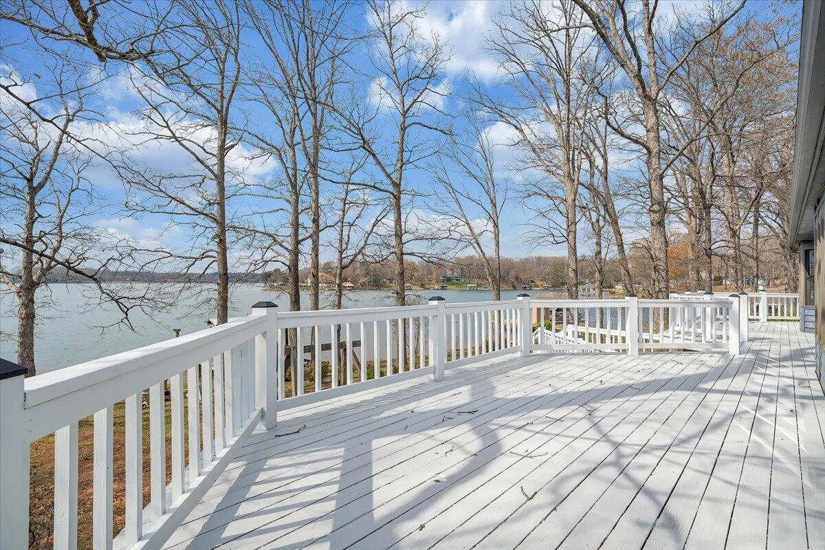 223 Lee DR - Photo 56