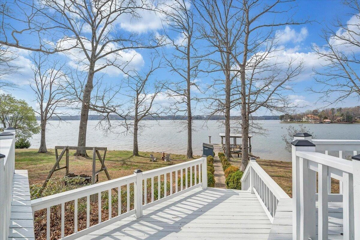 223 Lee DR - Photo 57