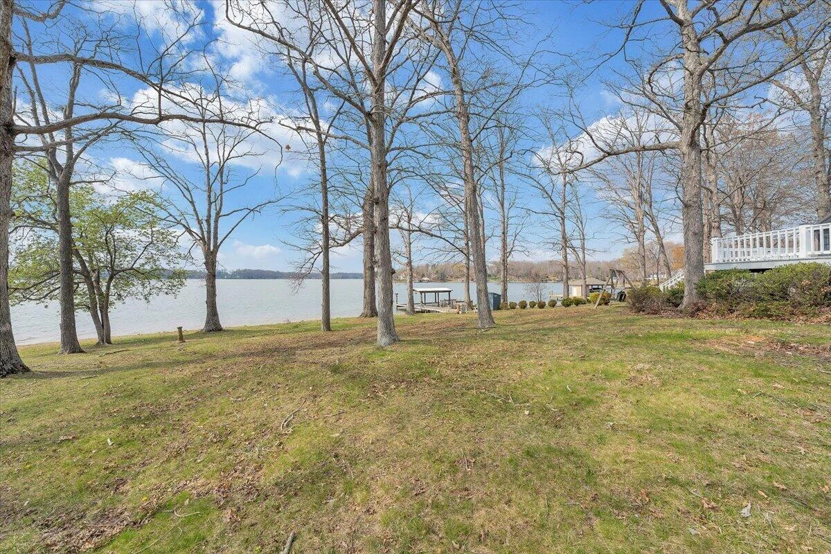 223 Lee DR - Photo 59