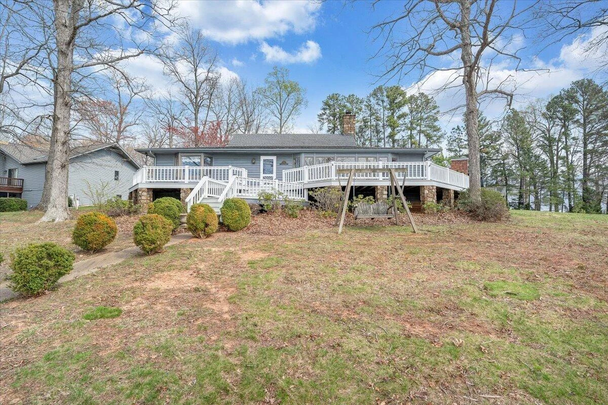 223 Lee DR - Photo 65