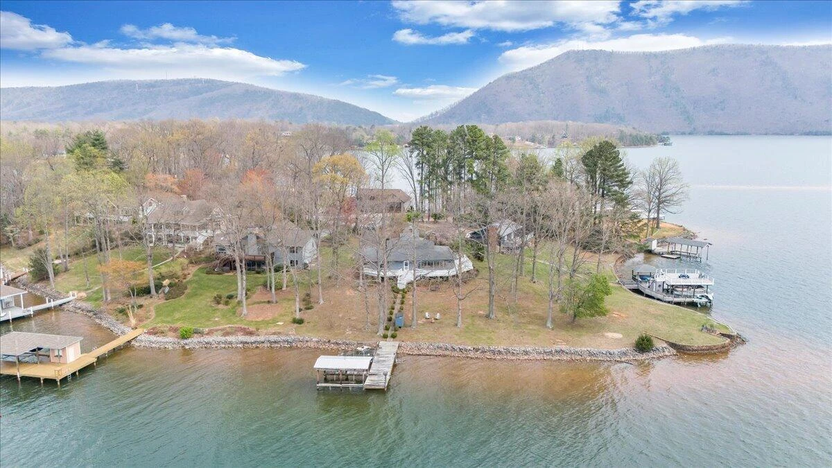 223 Lee DR - Photo 77