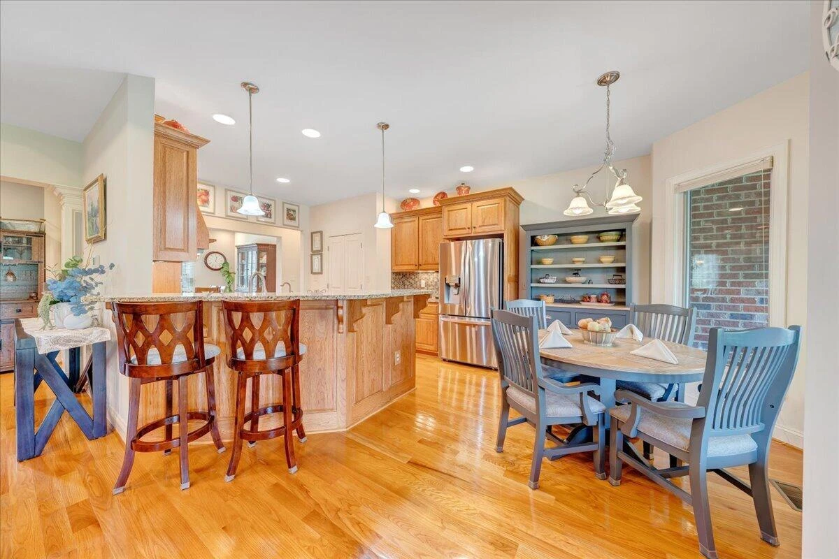 1885 Patrick LN - Photo 19