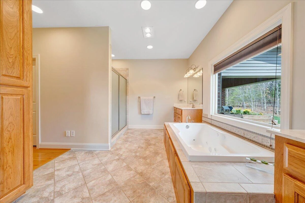 1885 Patrick LN - Photo 34