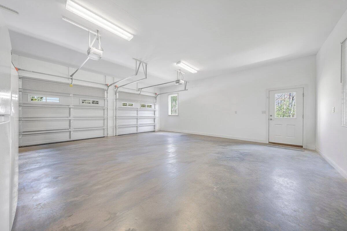 1885 Patrick LN - Photo 47
