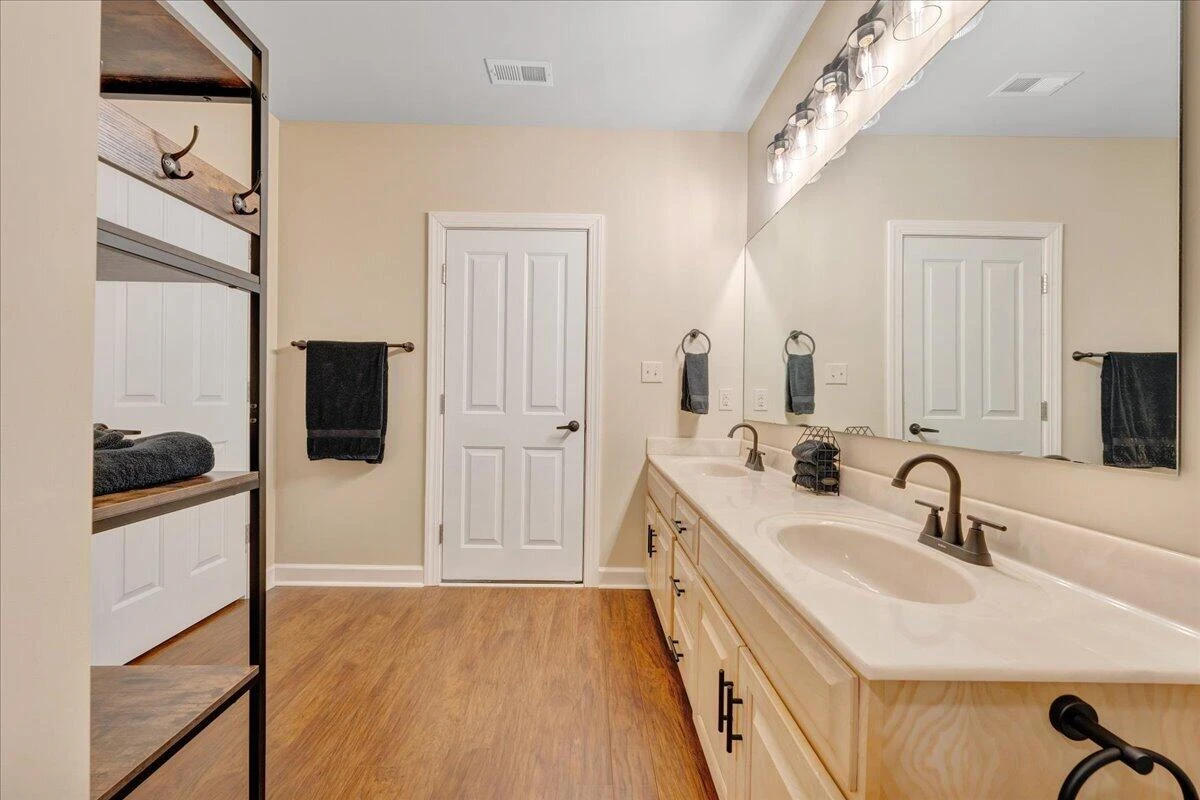 1885 Patrick LN - Photo 50