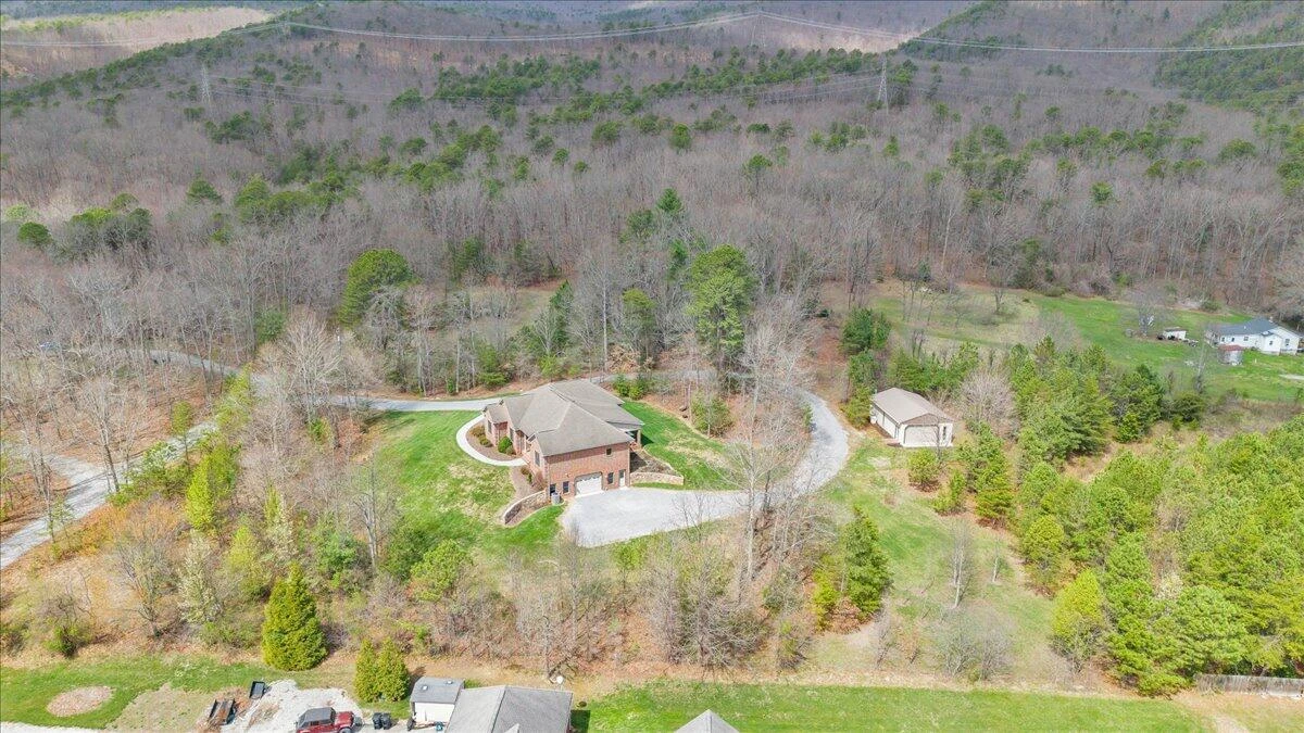 1885 Patrick LN - Photo 86