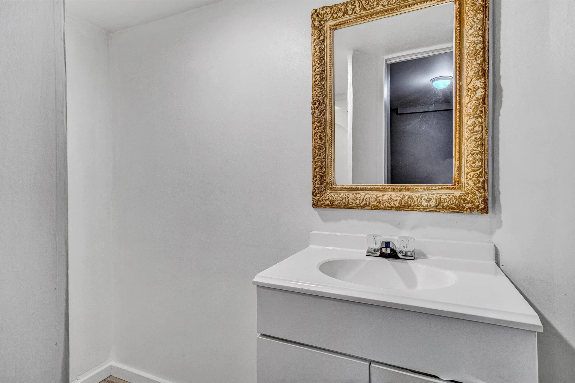 7311 Maple CT - Photo 32