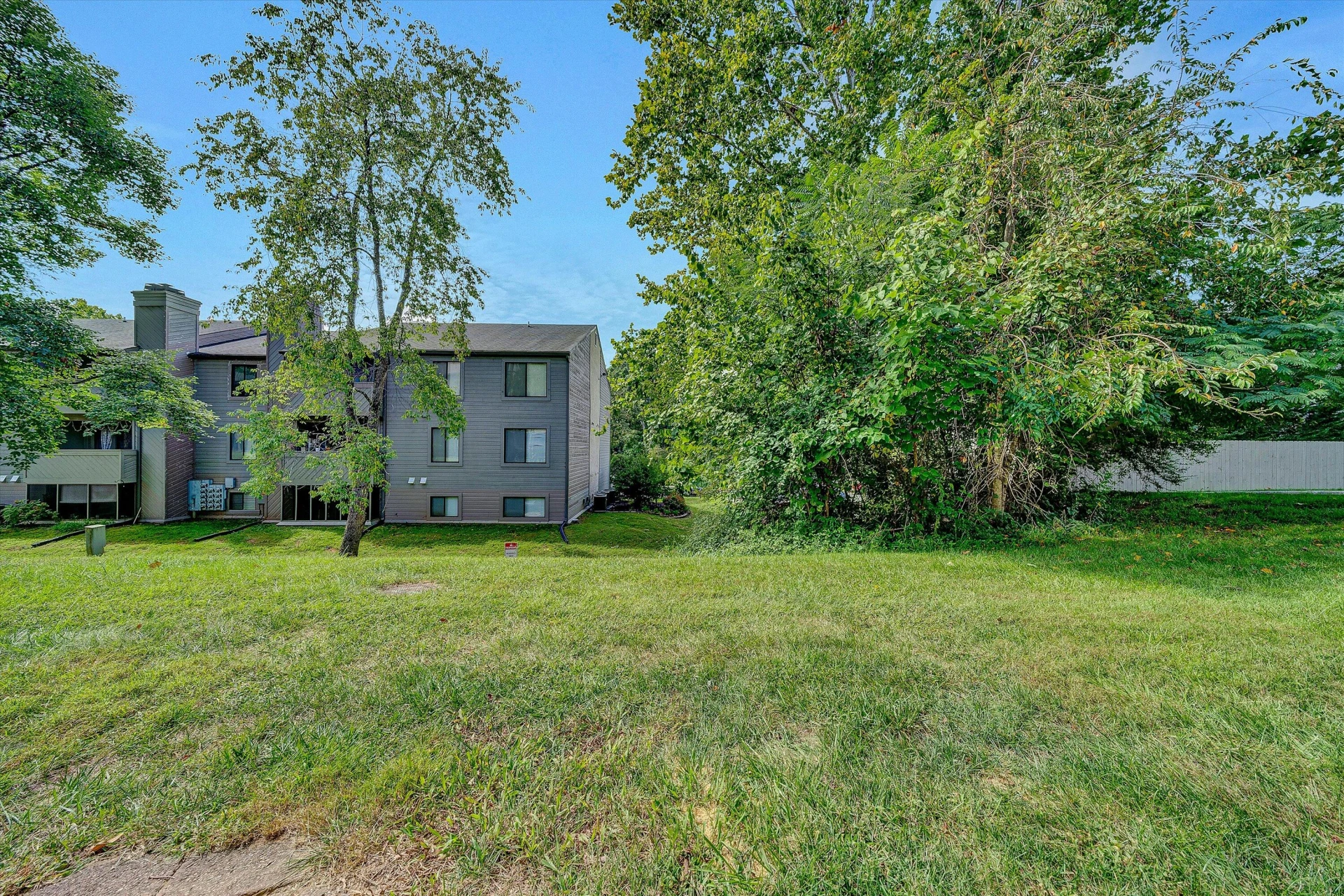 7311 Maple CT - Photo 35