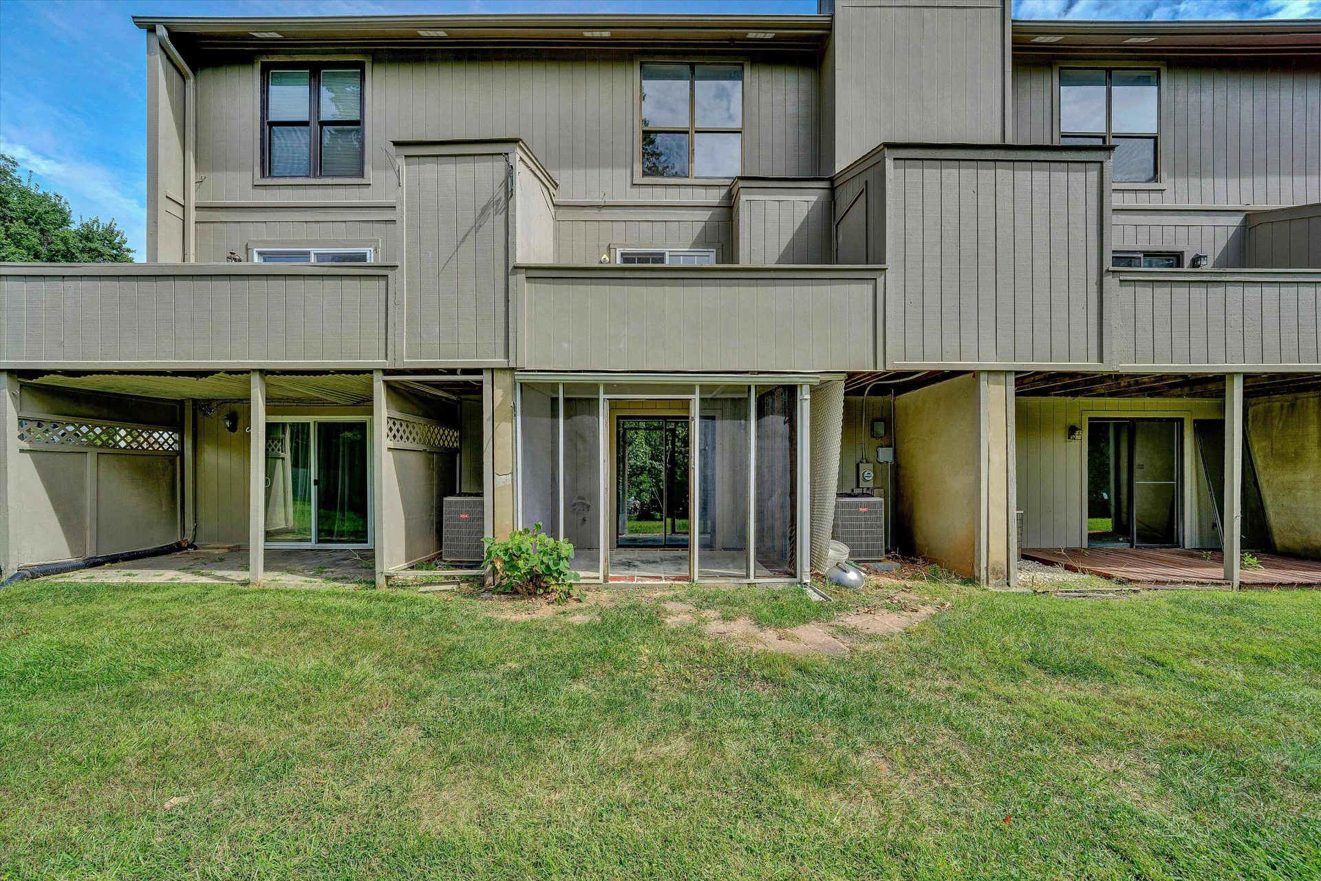 7311 Maple CT - Photo 37