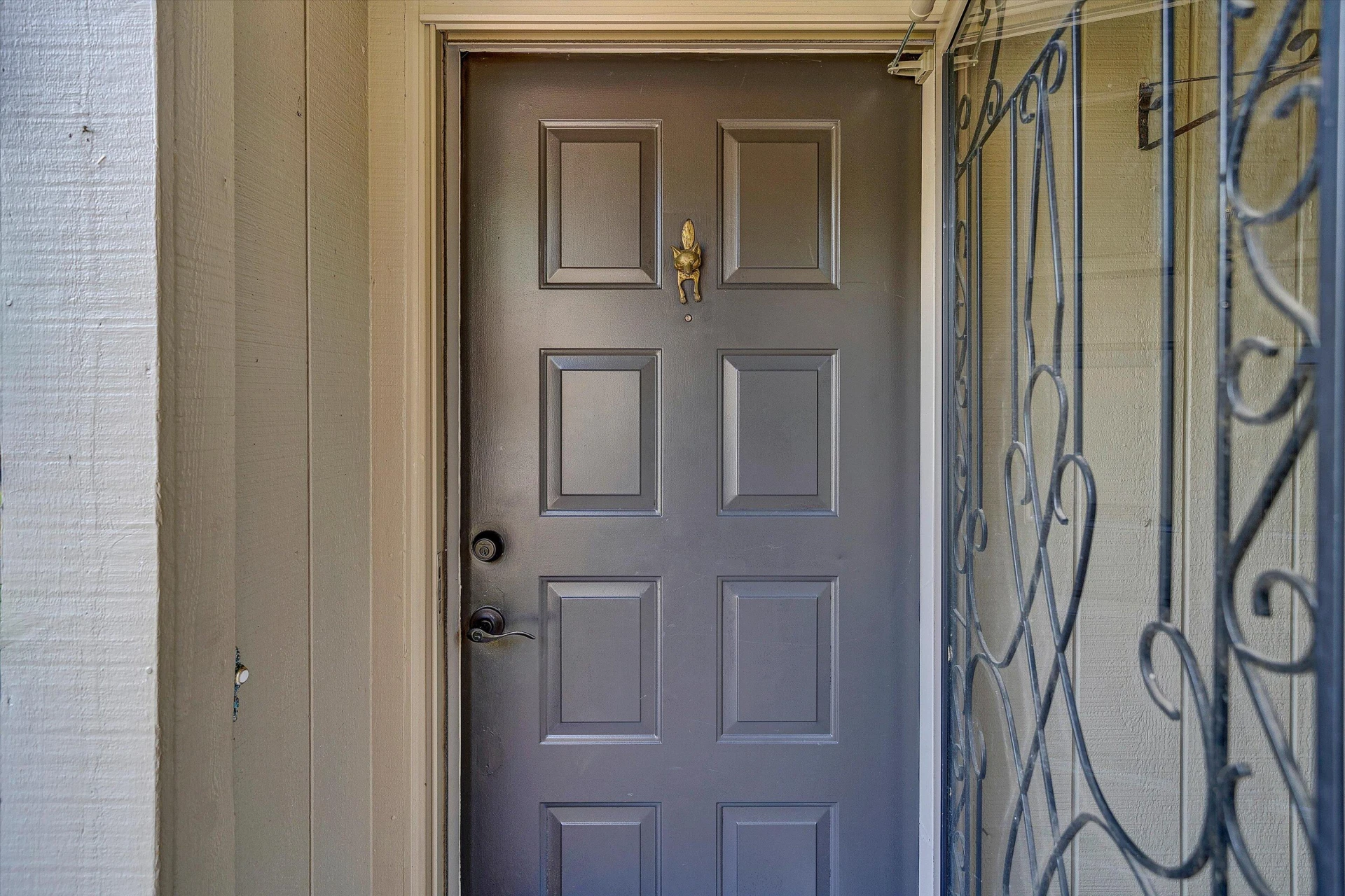 7311 Maple CT - Photo 4