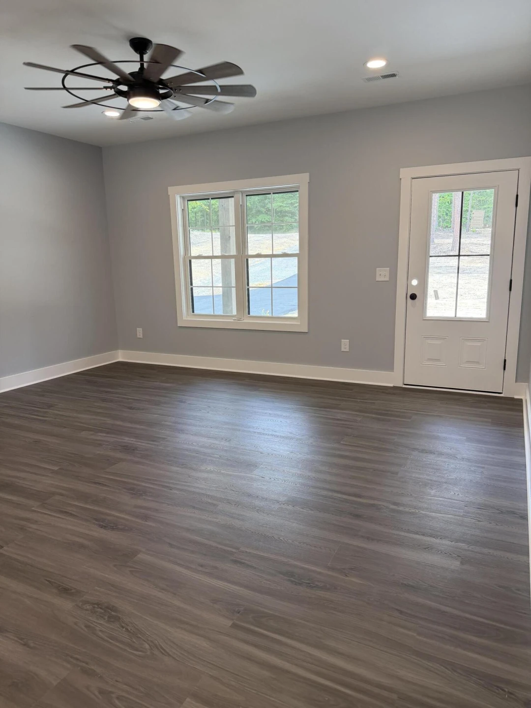 93 Vandola DR - Photo 16