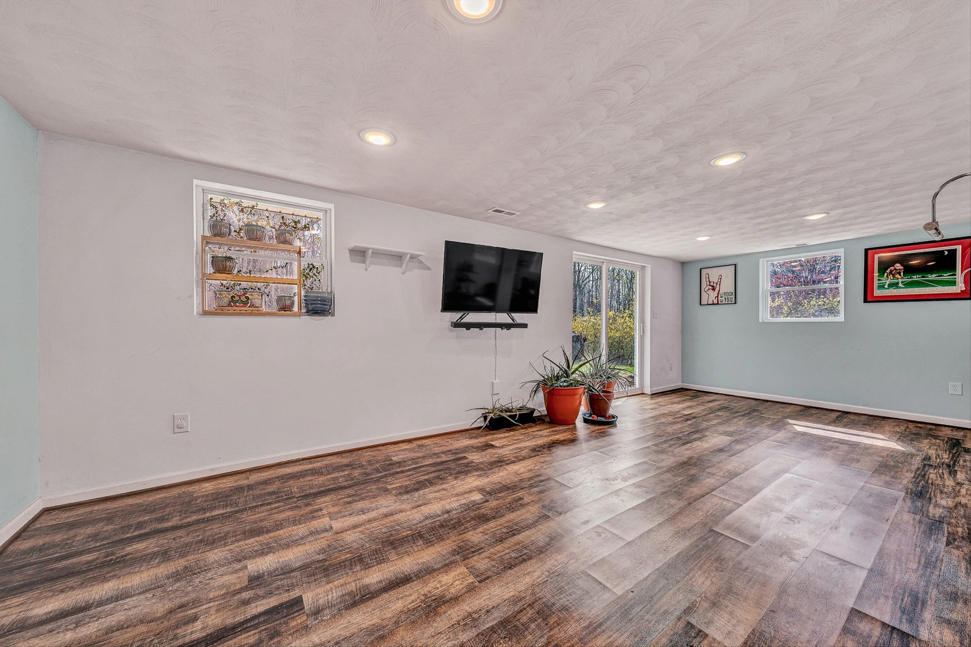 433 Dawnridge LN - Photo 20