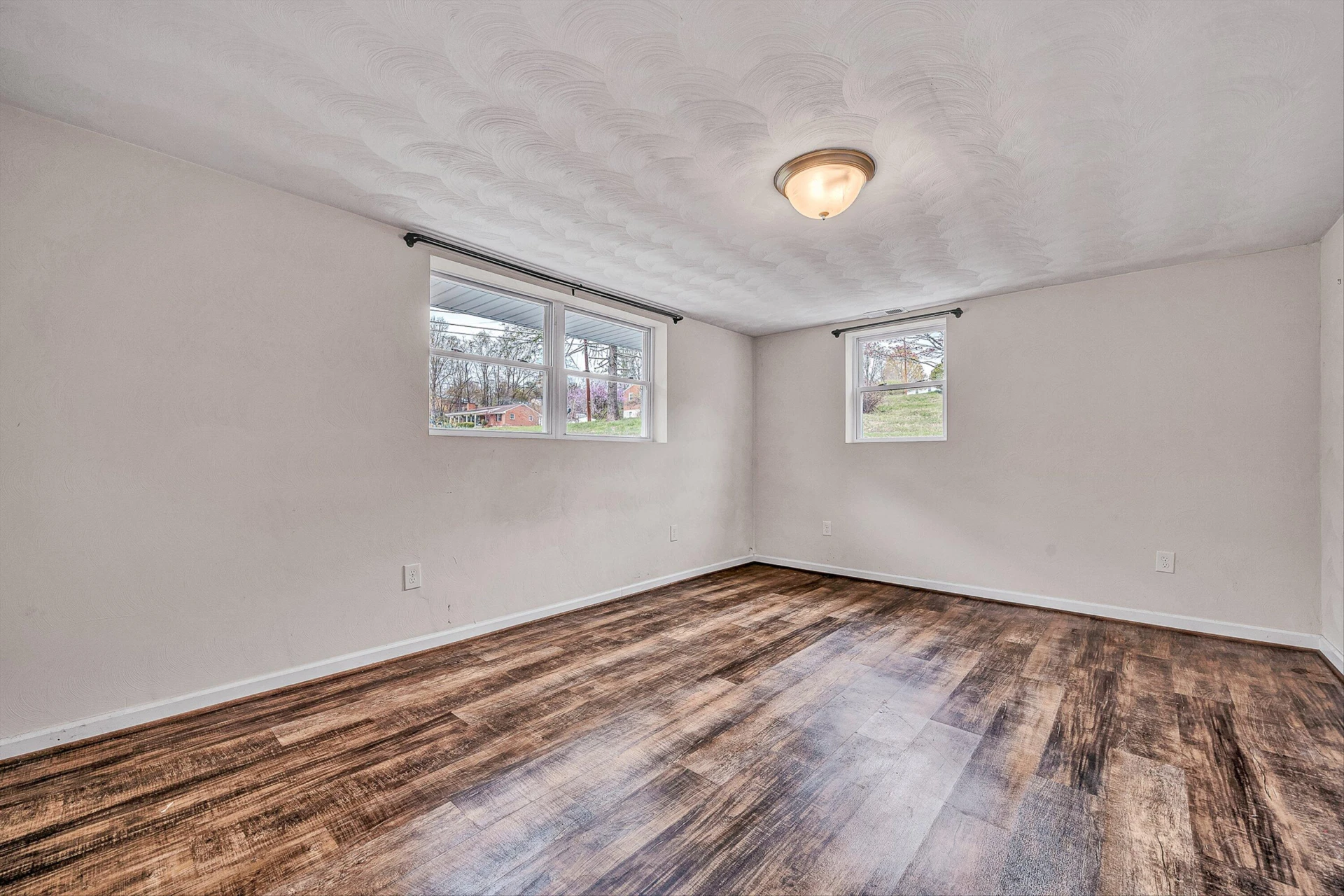 433 Dawnridge LN - Photo 25