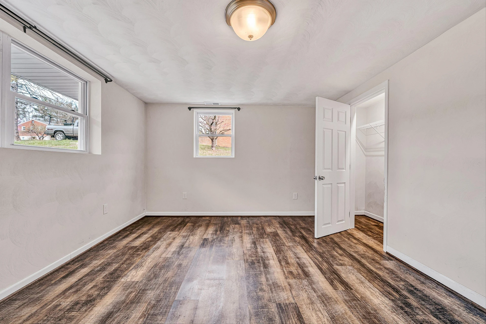 433 Dawnridge LN - Photo 26