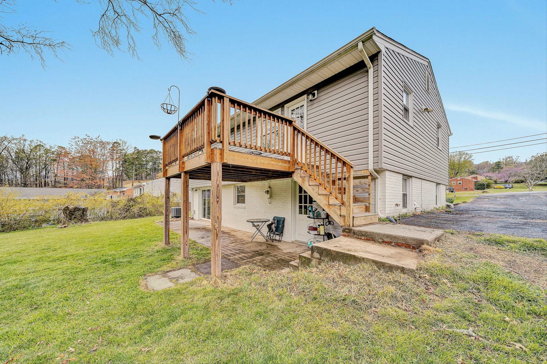 433 Dawnridge LN - Photo 33