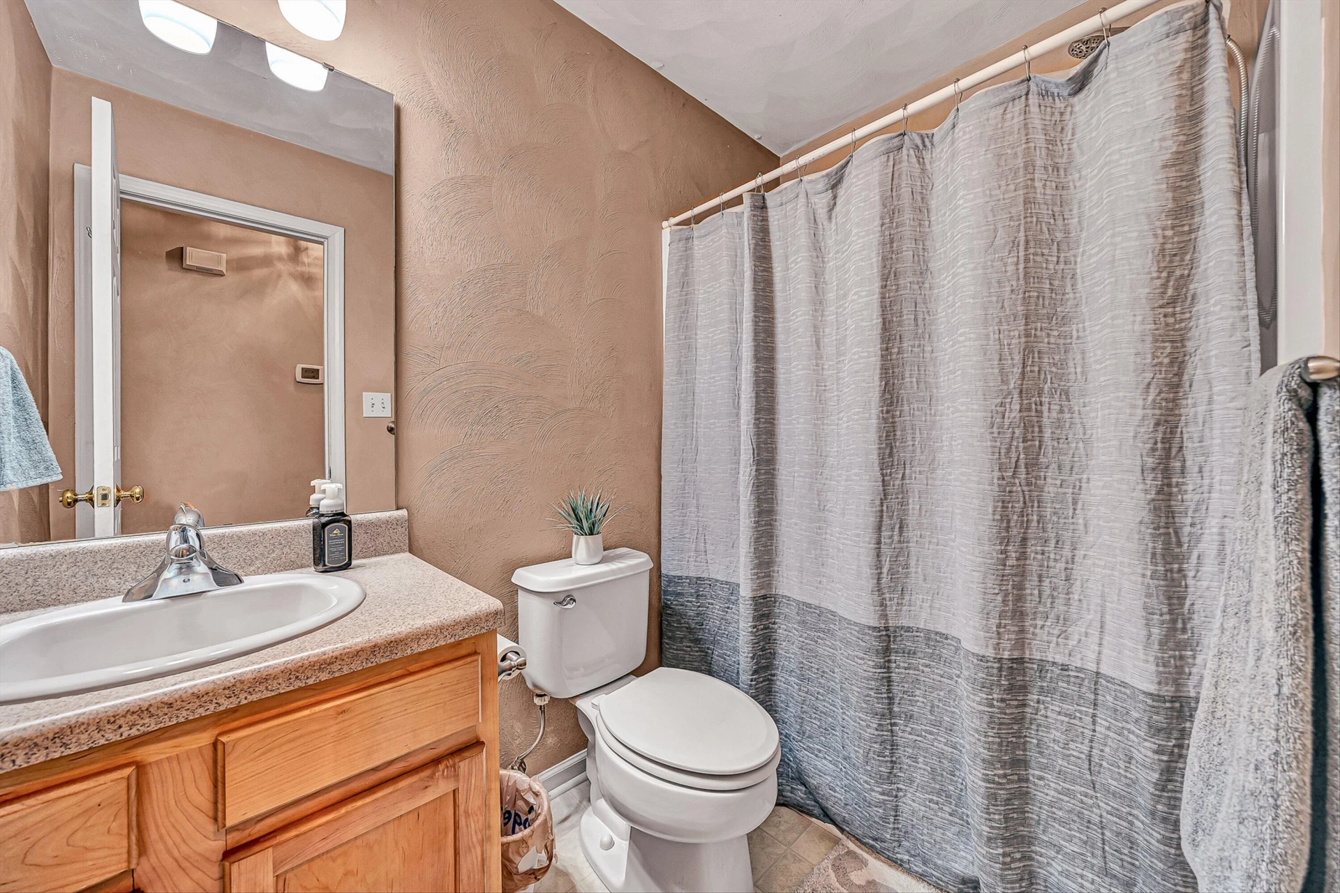 4219 Daugherty RD - Photo 10