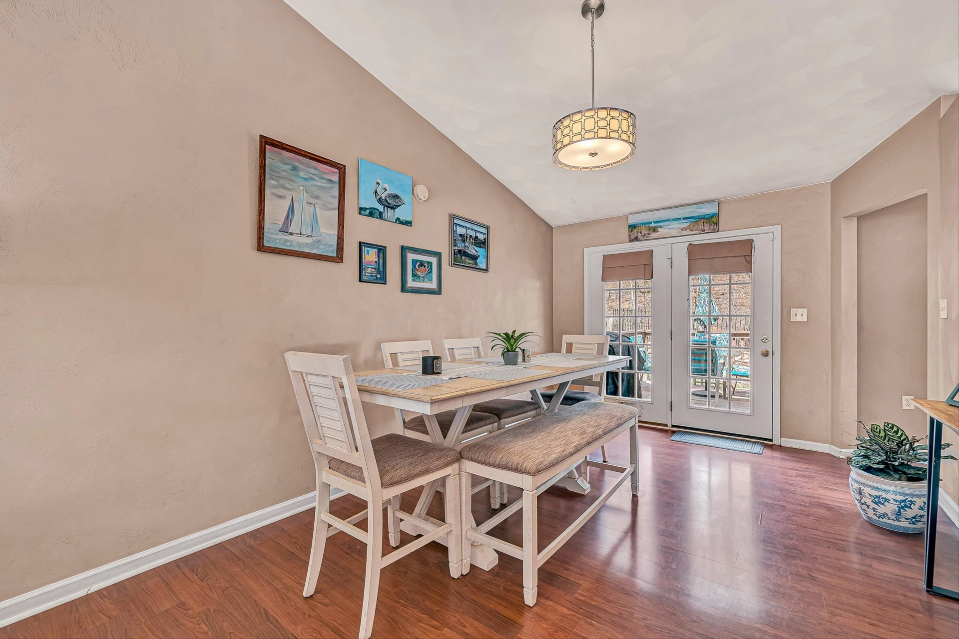 4219 Daugherty RD - Photo 2
