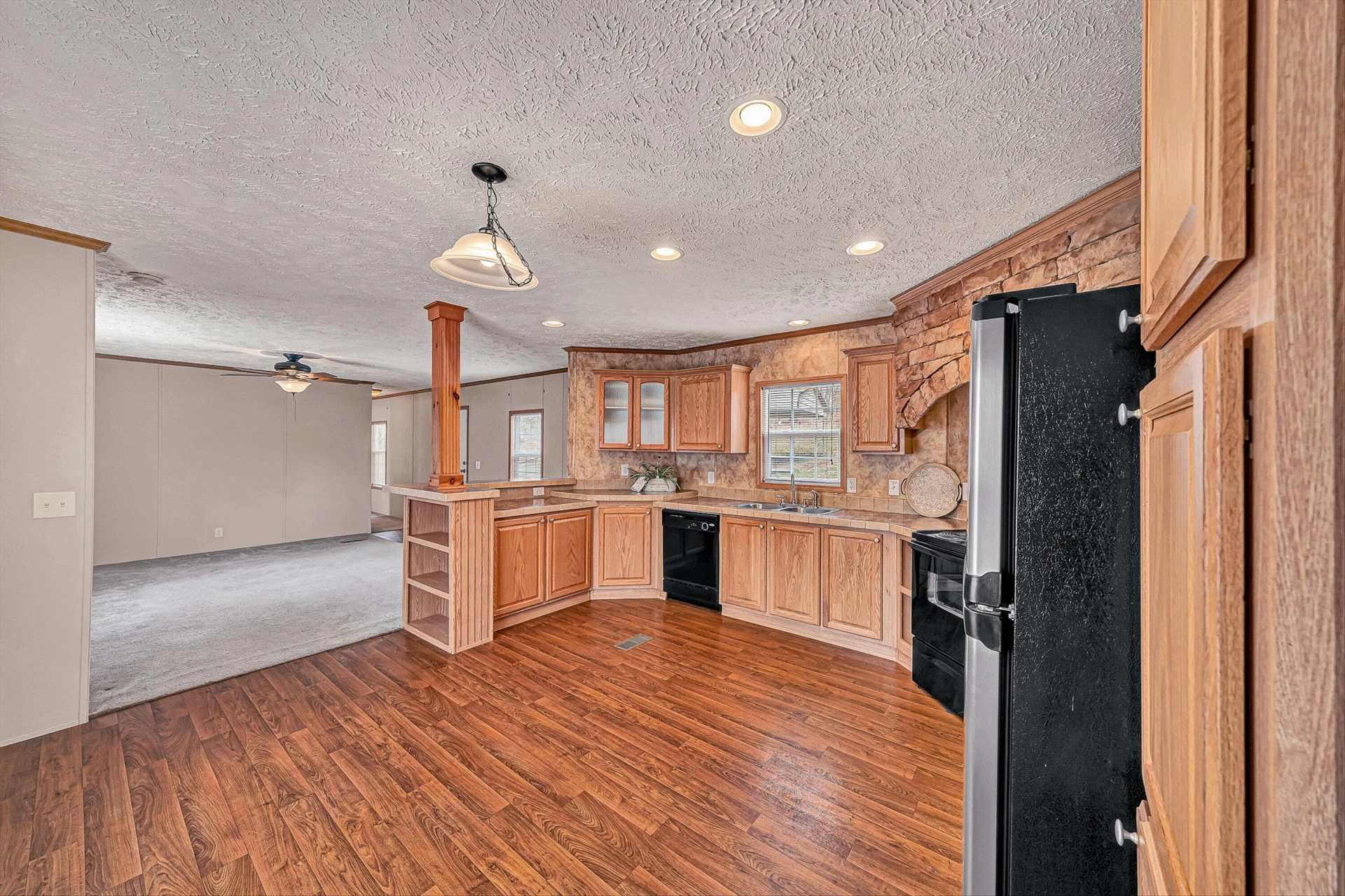 1081 Owen Ridge LN - Photo 10