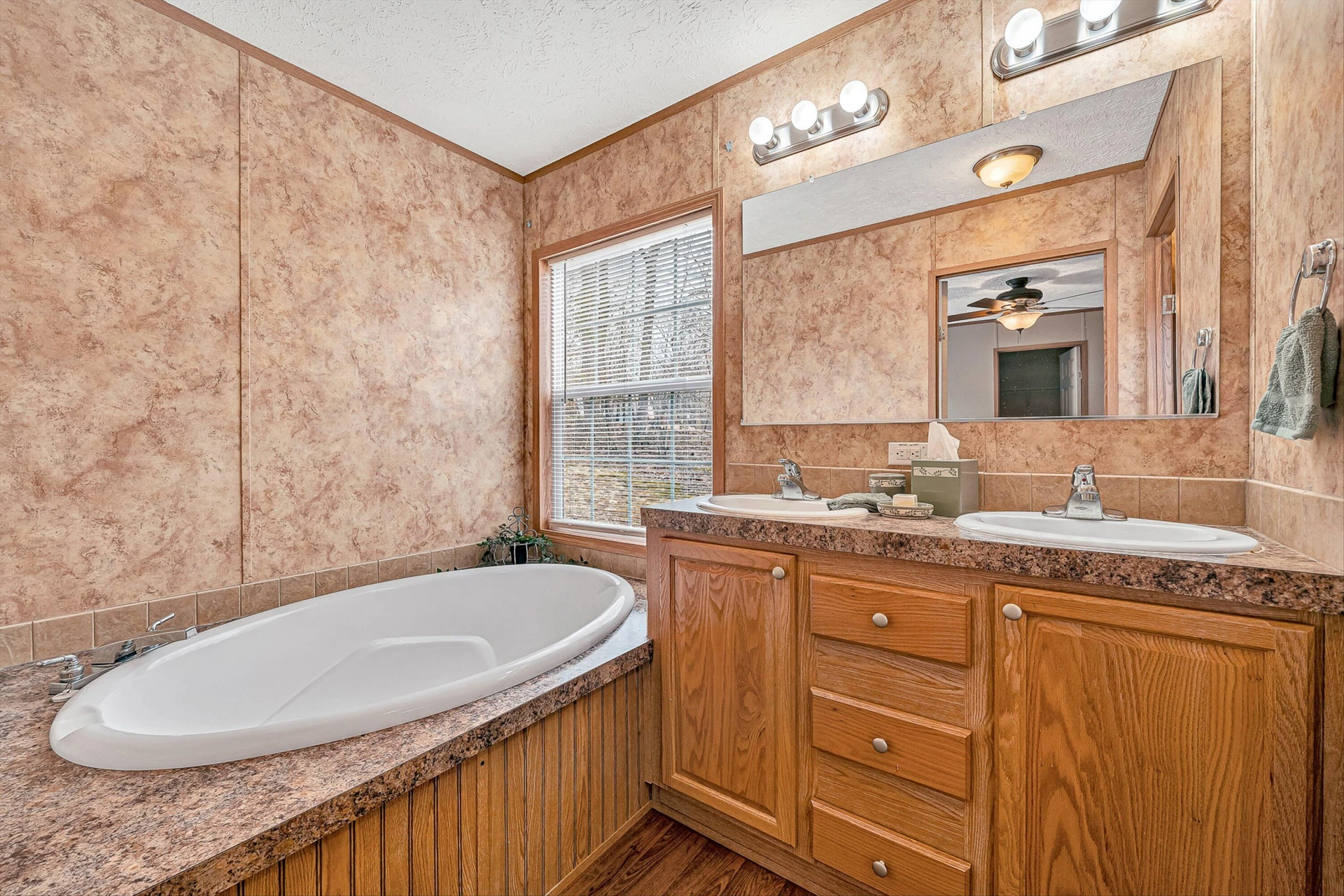 1081 Owen Ridge LN - Photo 16