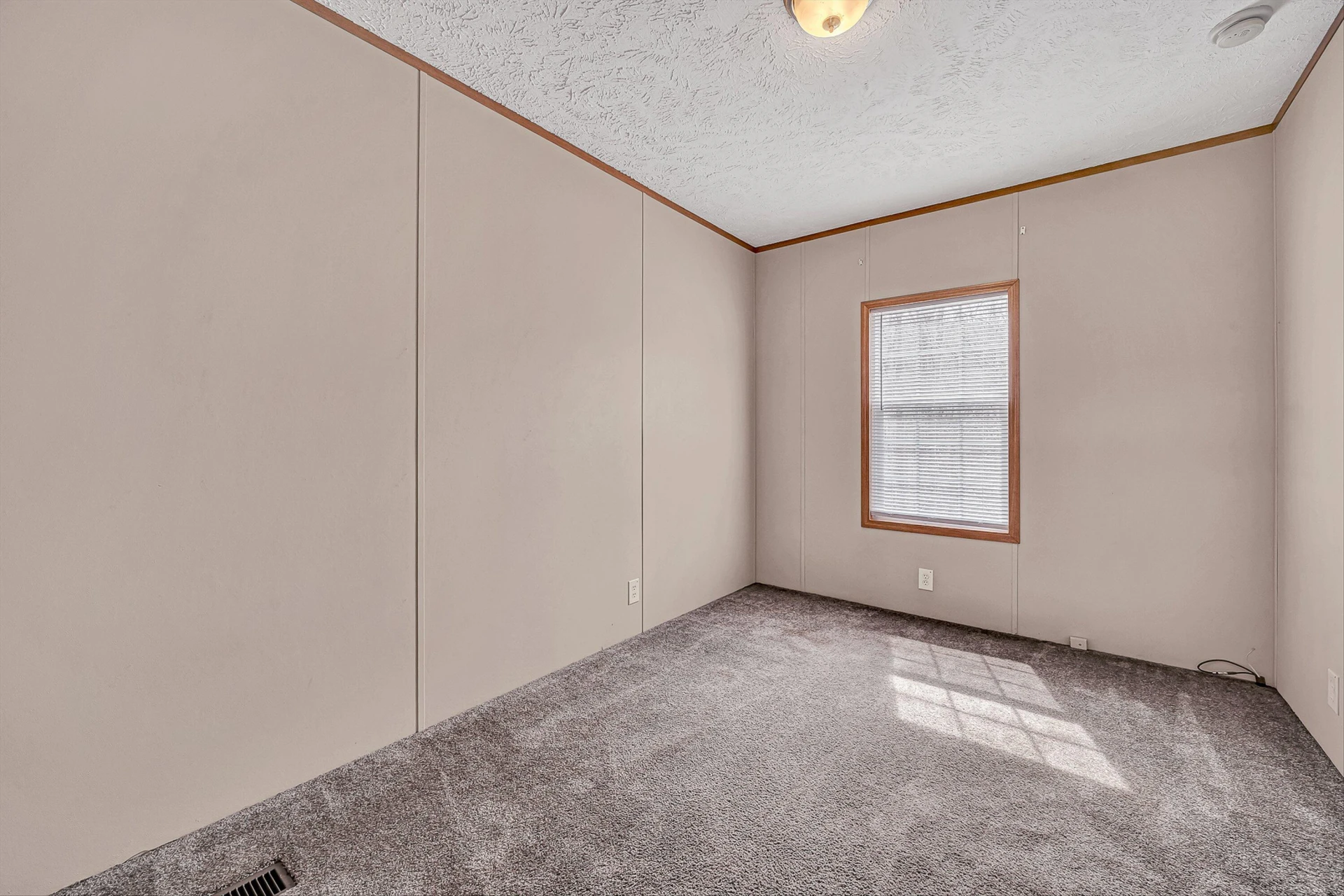 1081 Owen Ridge LN - Photo 18