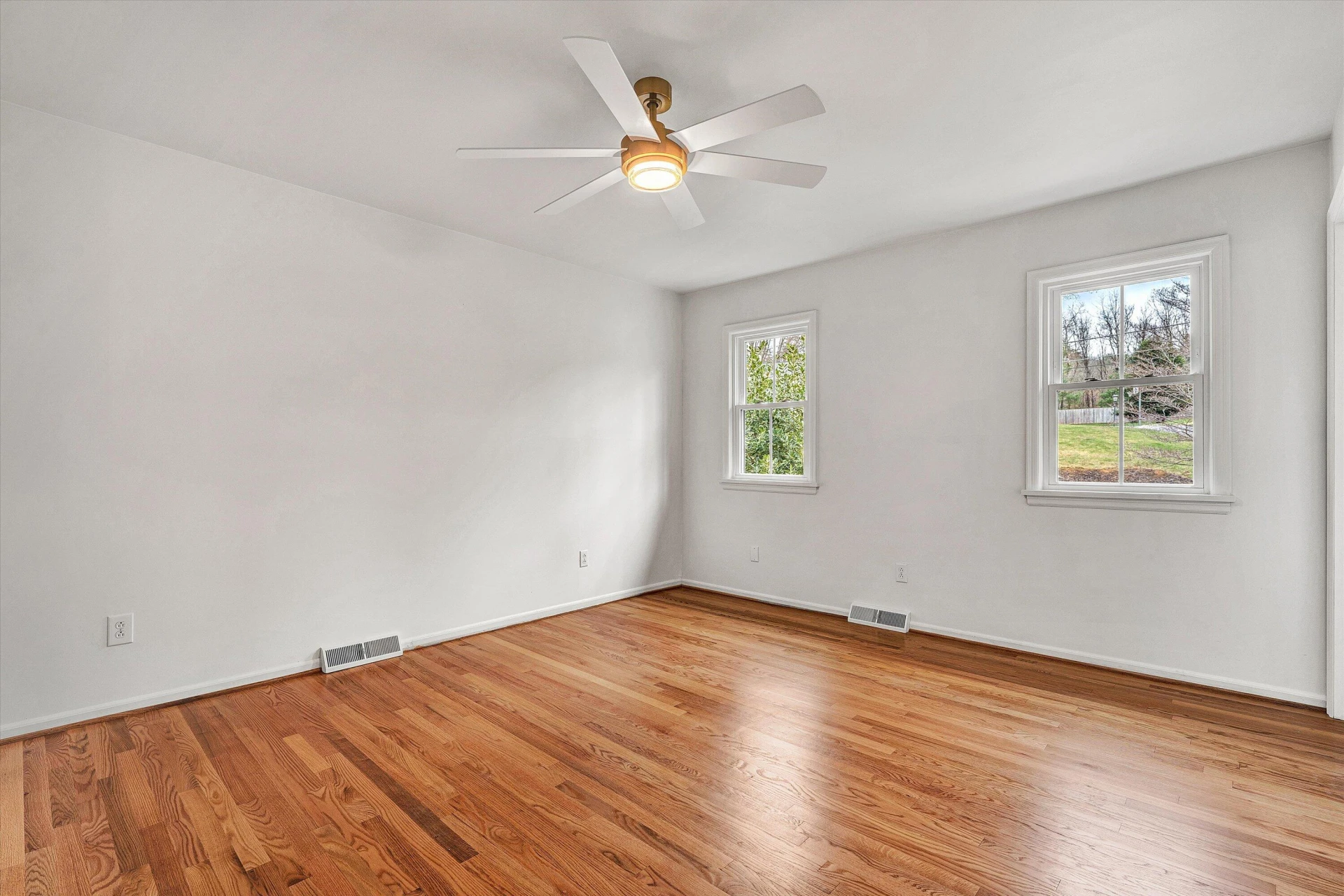 2825 Fairway Forest DR - Photo 25